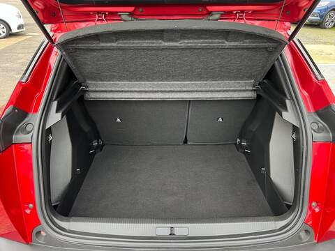 Peugeot 2008 1.2 PureTech Active Premium + Euro 6 (s/s) 5dr - U1651370