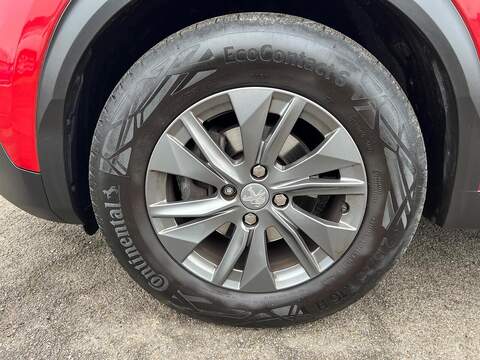 Peugeot 2008 1.2 PureTech Active Premium + Euro 6 (s/s) 5dr - U1651370