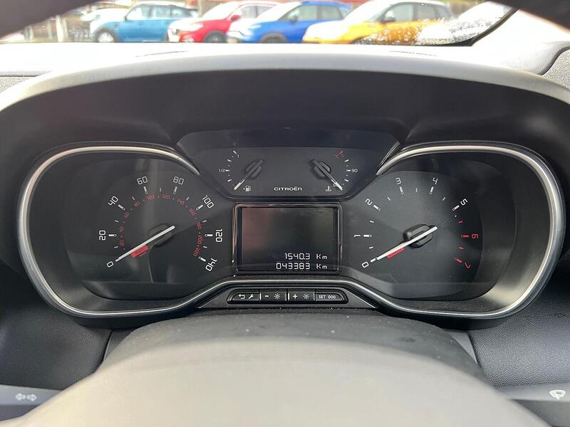 Citroen C3 Aircross 1.2 PureTech Shine Plus SUV 5dr Petrol EAT6 Euro 6 (s/s) (130 ps) - U1651372