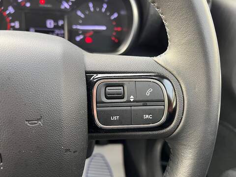 Citroen C3 Aircross 1.2 PureTech Shine Plus SUV 5dr Petrol EAT6 Euro 6 (s/s) (130 ps) - U1651372