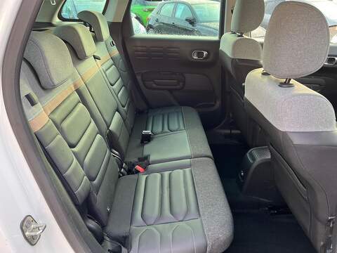 Citroen C3 Aircross 1.2 PureTech Shine Plus SUV 5dr Petrol EAT6 Euro 6 (s/s) (130 ps) - U1651372