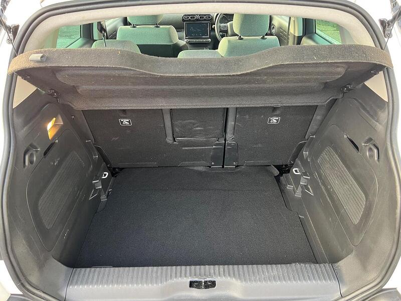 Citroen C3 Aircross 1.2 PureTech Shine Plus SUV 5dr Petrol EAT6 Euro 6 (s/s) (130 ps) - U1651372