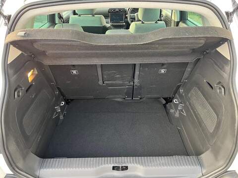 Citroen C3 Aircross 1.2 PureTech Shine Plus SUV 5dr Petrol EAT6 Euro 6 (s/s) (130 ps) - U1651372