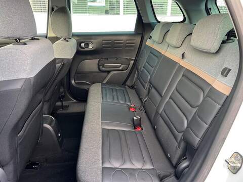 Citroen C3 Aircross 1.2 PureTech Shine Plus SUV 5dr Petrol EAT6 Euro 6 (s/s) (130 ps) - U1651372