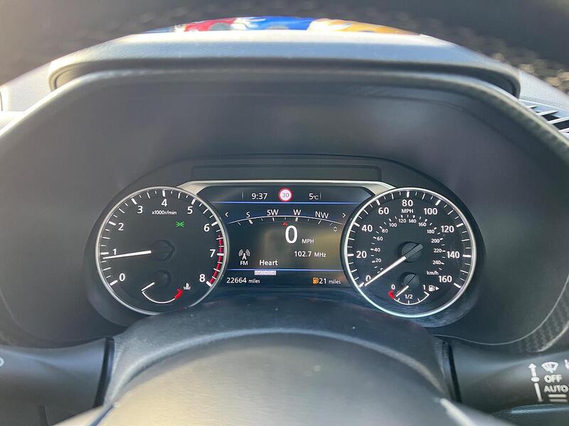 Nissan Juke 1.0 DIG-T N-Connecta Euro 6 (s/s) 5dr - U1651373