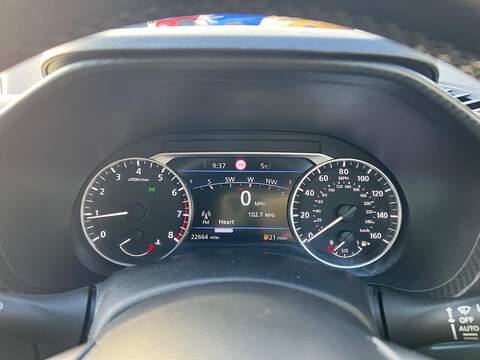 Nissan Juke 1.0 DIG-T N-Connecta Euro 6 (s/s) 5dr - U1651373