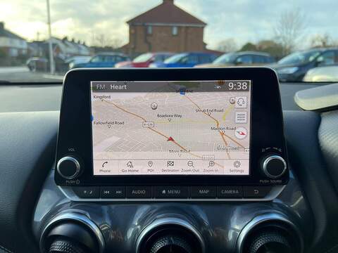 Nissan Juke 1.0 DIG-T N-Connecta Euro 6 (s/s) 5dr - U1651373