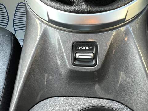 Nissan Juke 1.0 DIG-T N-Connecta Euro 6 (s/s) 5dr - U1651373