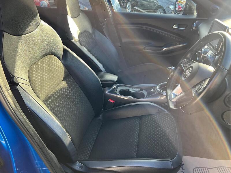 Nissan Juke 1.0 DIG-T N-Connecta Euro 6 (s/s) 5dr - U1651373