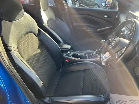 Nissan Juke 1.0 DIG-T N-Connecta Euro 6 (s/s) 5dr - U1651373