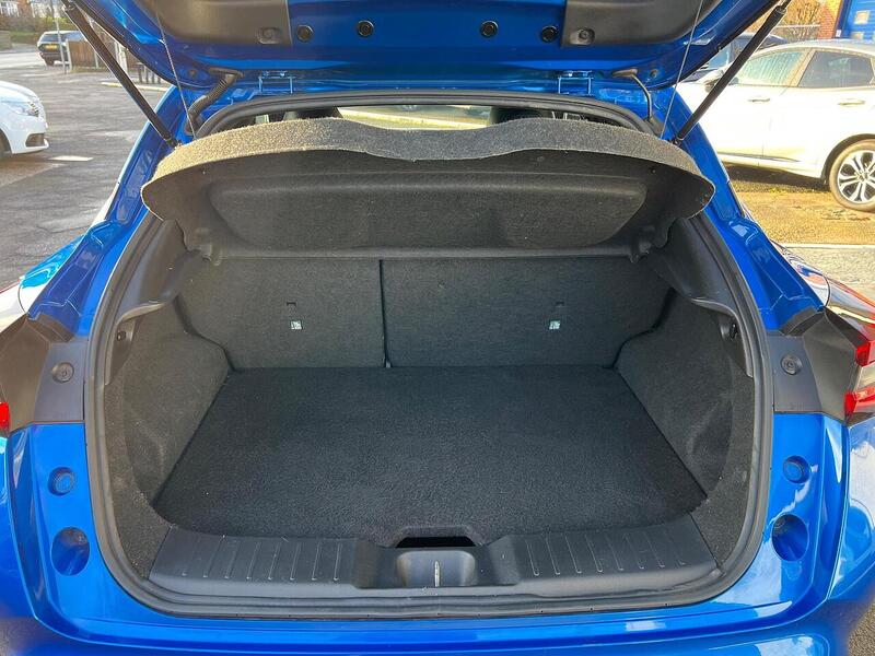 Nissan Juke 1.0 DIG-T N-Connecta Euro 6 (s/s) 5dr - U1651373