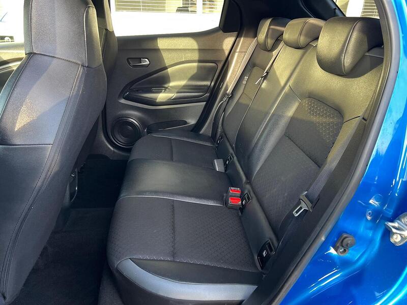 Nissan Juke 1.0 DIG-T N-Connecta Euro 6 (s/s) 5dr - U1651373