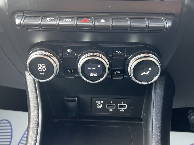 Renault Captur 1.0 TCe evolution SUV 5dr Petrol Manual Euro 6 (s/s) (90 ps) - U1651375