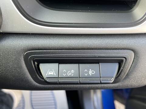 Renault Captur 1.0 TCe evolution SUV 5dr Petrol Manual Euro 6 (s/s) (90 ps) - U1651375