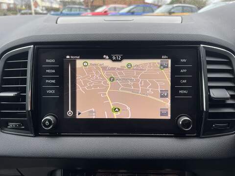 Skoda Karoq 1.0 TSI SE L SUV 5dr Petrol Manual Euro 6 (s/s) (110 ps) - U1651380