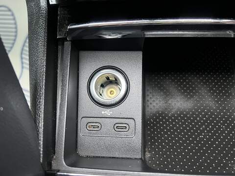 Skoda Karoq 1.0 TSI SE L SUV 5dr Petrol Manual Euro 6 (s/s) (110 ps) - U1651380