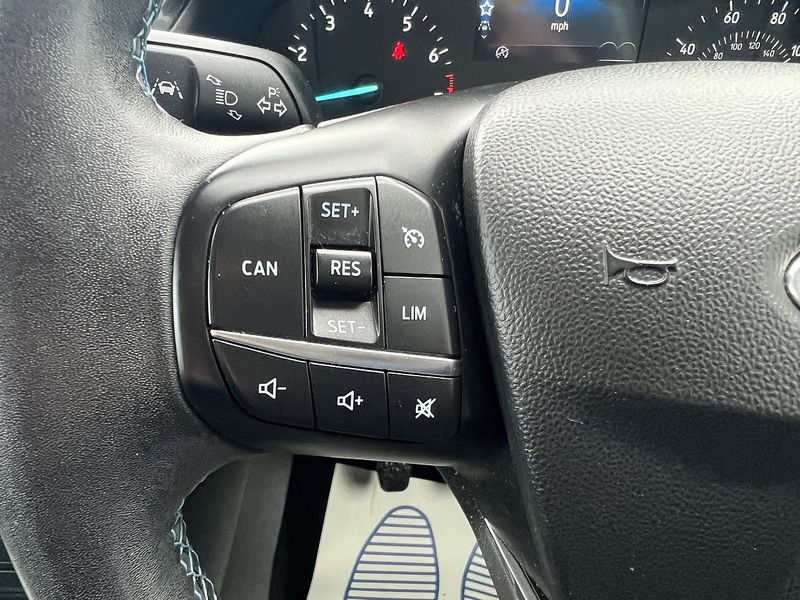 Ford Fiesta 1.0T EcoBoost Active Hatchback 5dr Petrol Manual Euro 6 (s/s) (100 ps) - U1651384