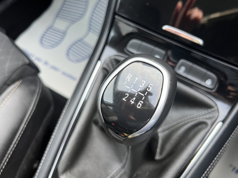 Vauxhall Grandland 1.2 Turbo Elite Euro 6 (s/s) 5dr - U1651386