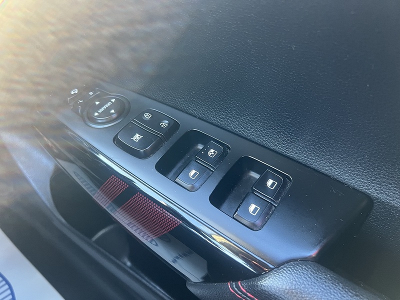 Kia Picanto 1.0 GT-Line Hatchback 5dr Petrol Manual Euro 6 (66 bhp) - U1651388