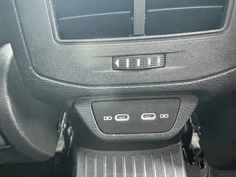 Volkswagen T-Roc 1.5 TSI EVO United SUV 5dr Petrol DSG Euro 6 (s/s) (150 ps) - U1651391