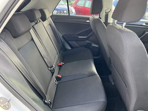 Volkswagen T-Roc 1.5 TSI EVO United SUV 5dr Petrol DSG Euro 6 (s/s) (150 ps) - U1651391