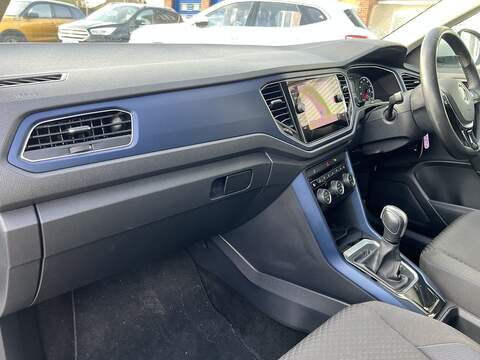 Volkswagen T-Roc 1.5 TSI EVO United SUV 5dr Petrol DSG Euro 6 (s/s) (150 ps) - U1651391