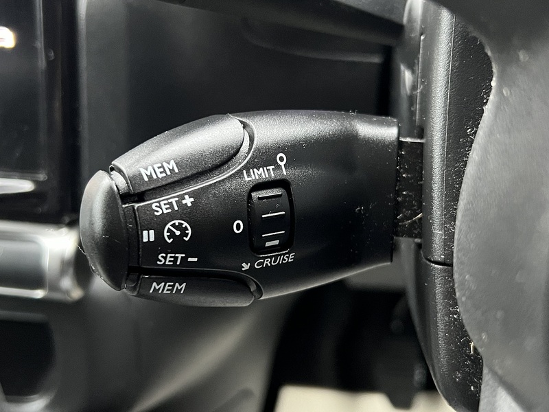 Citroen C3 1.2 PureTech C-Series Edition Hatchback 5dr Petrol Manual Euro 6 (s/s) (83 ps) - U1651396