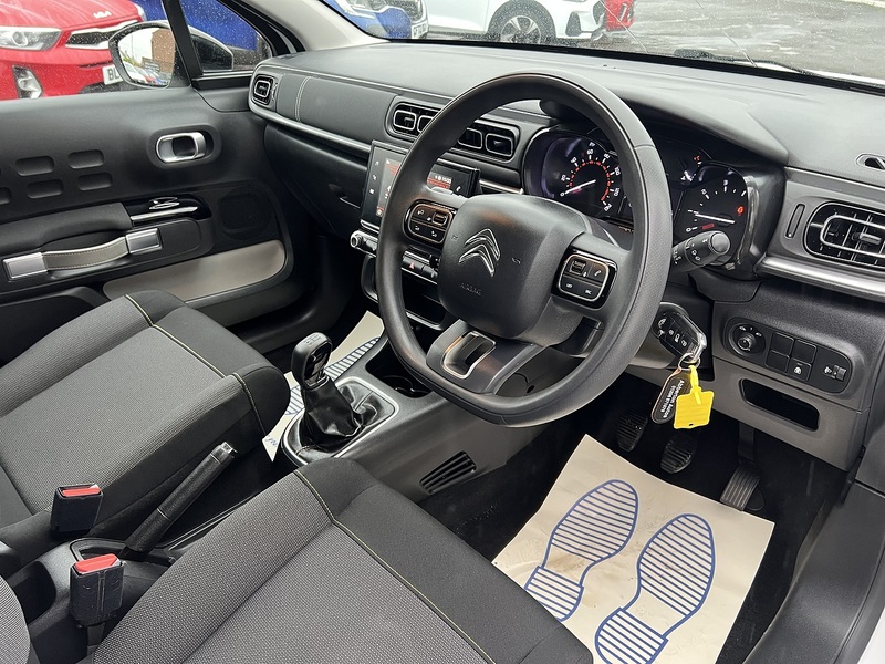 Citroen C3 1.2 PureTech C-Series Edition Hatchback 5dr Petrol Manual Euro 6 (s/s) (83 ps) - U1651396