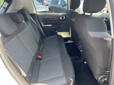 Citroen C3 1.2 PureTech C-Series Edition Hatchback 5dr Petrol Manual Euro 6 (s/s) (83 ps) - U1651396