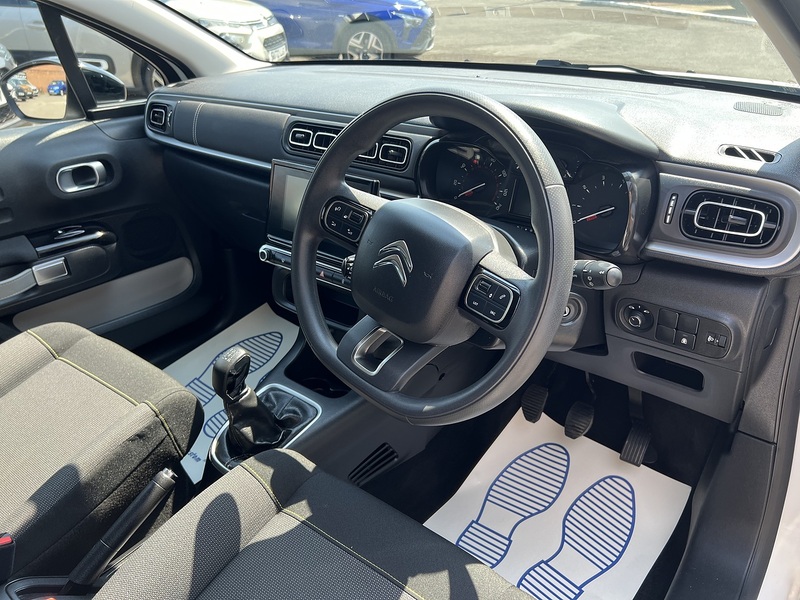 Citroen C3 1.2 PureTech C-Series Edition Hatchback 5dr Petrol Manual Euro 6 (s/s) (83 ps) - U1651396