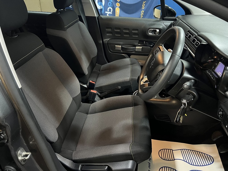 Citroen C3 1.2 PureTech C-Series Edition Hatchback 5dr Petrol Manual Euro 6 (s/s) (83 ps) - U1651397