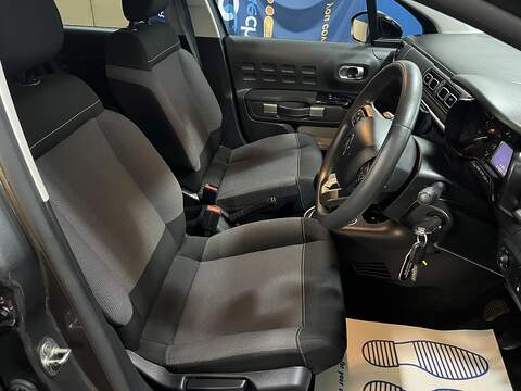 Citroen C3 1.2 PureTech C-Series Edition Hatchback 5dr Petrol Manual Euro 6 (s/s) (83 ps) - U1651397