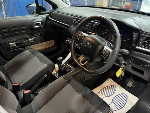 Citroen C3 1.2 PureTech C-Series Edition Hatchback 5dr Petrol Manual Euro 6 (s/s) (83 ps) - U1651397