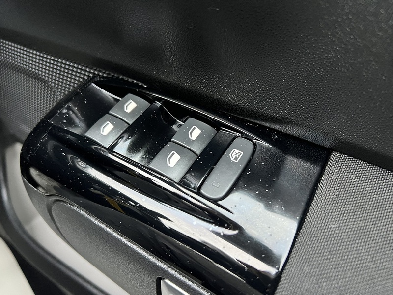 Citroen C3 1.2 PureTech C-Series Edition Hatchback 5dr Petrol Manual Euro 6 (s/s) (83 ps) - U1651397