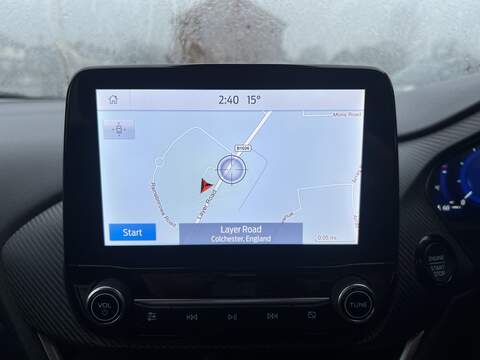 Ford Puma 1.0T EcoBoost MHEV ST-Line X SUV 5dr Petrol Hybrid DCT Euro 6 (s/s) (125 ps) - U1651398