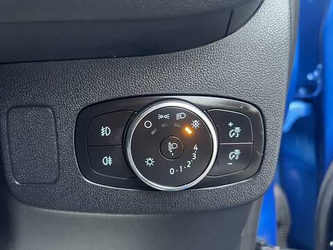 Ford Puma 1.0T EcoBoost MHEV ST-Line X SUV 5dr Petrol Hybrid DCT Euro 6 (s/s) (125 ps) - U1651398