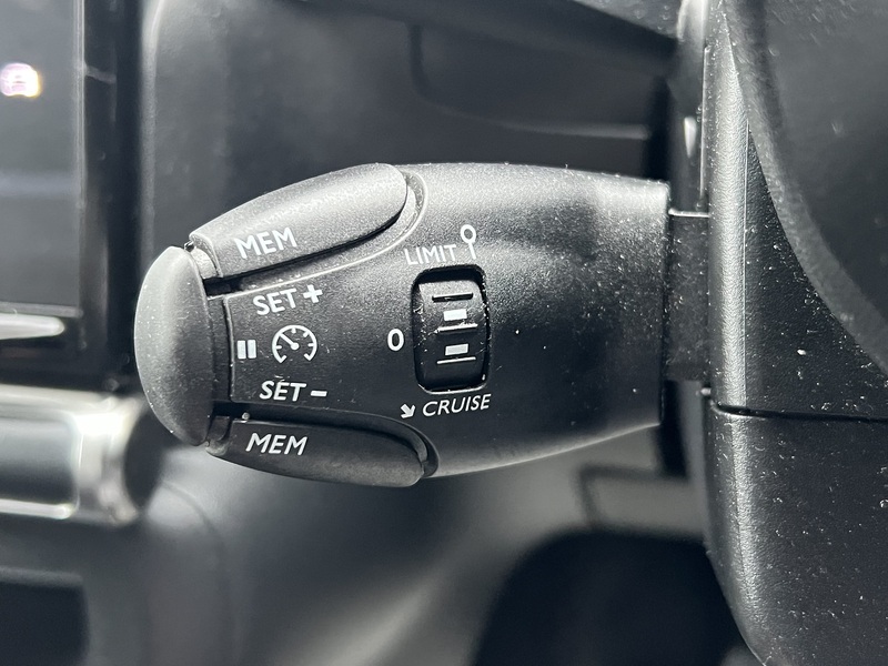 Citroen C3 1.2 PureTech Shine Plus Hatchback 5dr Petrol EAT6 Euro 6 (s/s) (110 ps) - U1651399