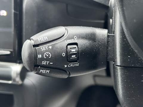 Citroen C3 1.2 PureTech Shine Plus Hatchback 5dr Petrol EAT6 Euro 6 (s/s) (110 ps) - U1651399
