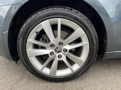 Skoda Octavia 1.5 TSI ACT SE L DSG Euro 6 (s/s) 5dr - U1651410