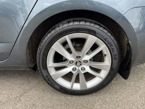 Skoda Octavia 1.5 TSI ACT SE L DSG Euro 6 (s/s) 5dr - U1651410