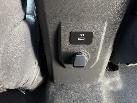 Dacia Jogger 1.0 TCe Expression MPV 5dr Petrol Manual Euro 6 (s/s) (110 ps) - U1651412