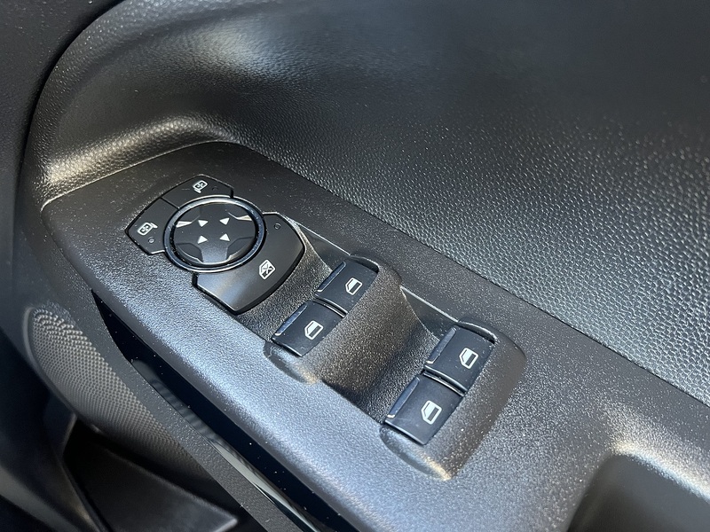 Ford EcoSport 1.0T EcoBoost GPF ST-Line SUV 5dr Petrol Manual Euro 6 (s/s) (125 ps) - U1651415