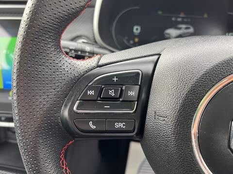 MG MG ZS 1.0 T-GDI Exclusive SUV 5dr Petrol Auto Euro 6 (111 ps) - U1651430