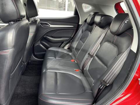 MG MG ZS 1.0 T-GDI Exclusive SUV 5dr Petrol Auto Euro 6 (111 ps) - U1651430