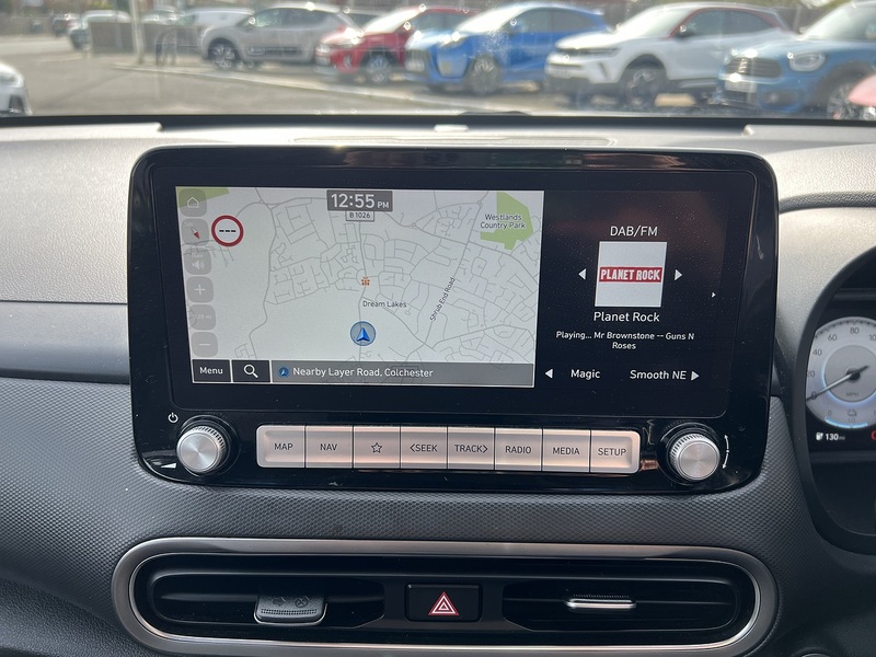 Hyundai KONA 39kWh Premium SUV 5dr Electric Auto (10.5kW Charger) (136 ps) - U1651431