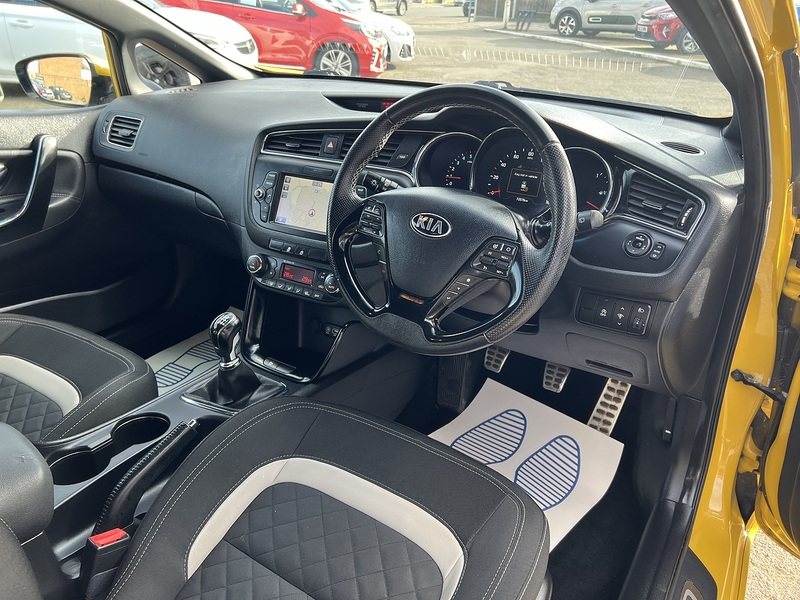 Kia ProCeed 1.6 CRDi GT-Line Euro 6 (s/s) 3dr - U1651433