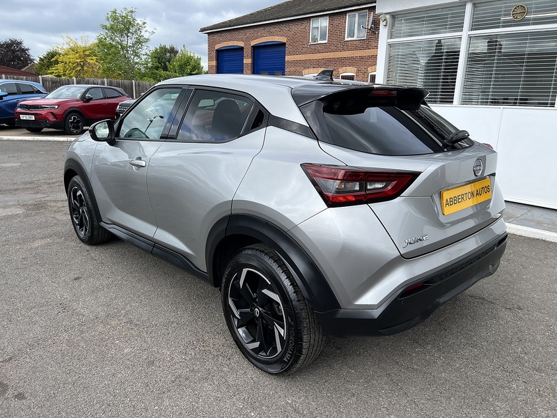 Nissan Juke 1.0 DIG-T N-Connecta DCT Auto Euro 6 (s/s) 5dr - U1651437