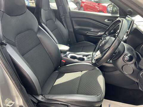 Nissan Juke 1.0 DIG-T N-Connecta DCT Auto Euro 6 (s/s) 5dr - U1651437