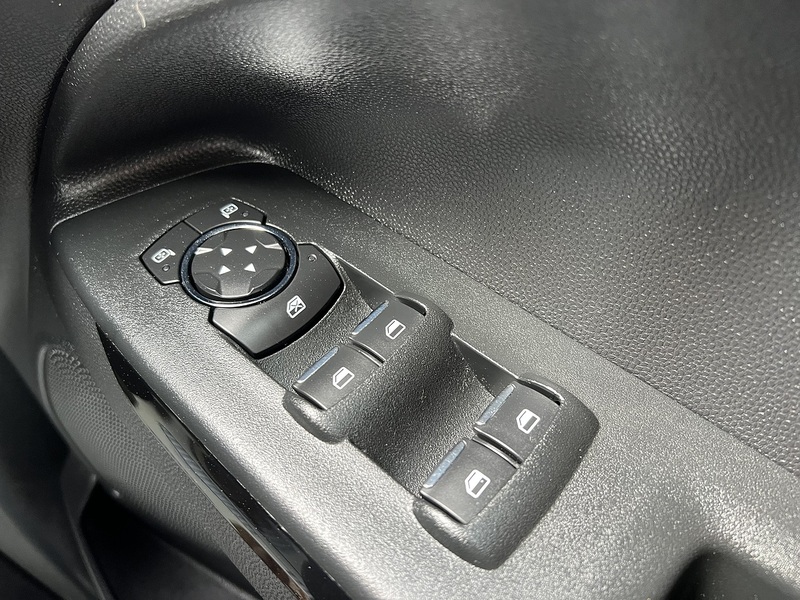 Ford EcoSport 1.0T EcoBoost GPF ST-Line SUV 5dr Petrol Manual Euro 6 (s/s) (125 ps) - U1651442
