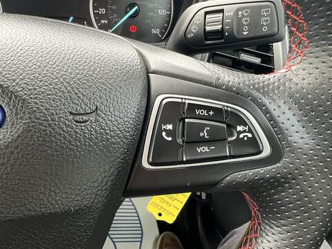 Ford EcoSport 1.0T EcoBoost GPF ST-Line SUV 5dr Petrol Manual Euro 6 (s/s) (125 ps) - U1651442